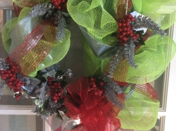 0075-Modern-silver-wreath-w-large-green/red-ribbon